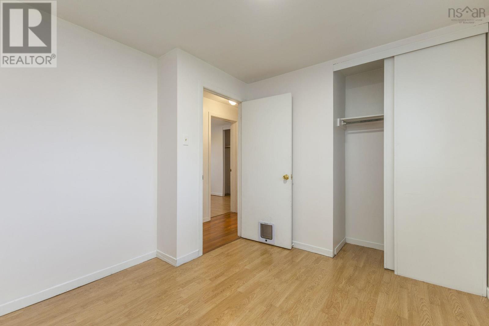 Property 22 of 47 of 18 Kirk Avenue