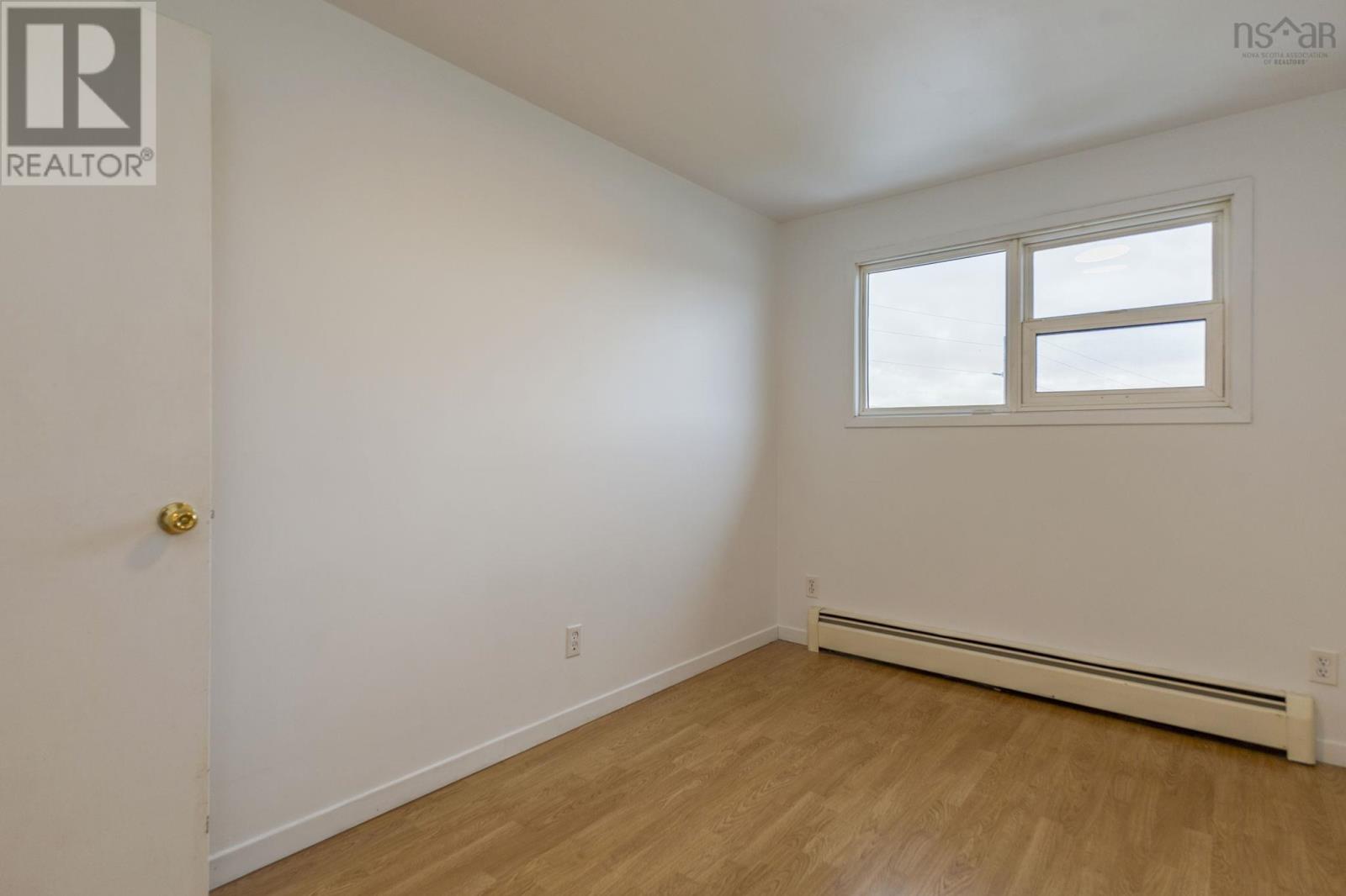 Property 16 of 47 of 18 Kirk Avenue