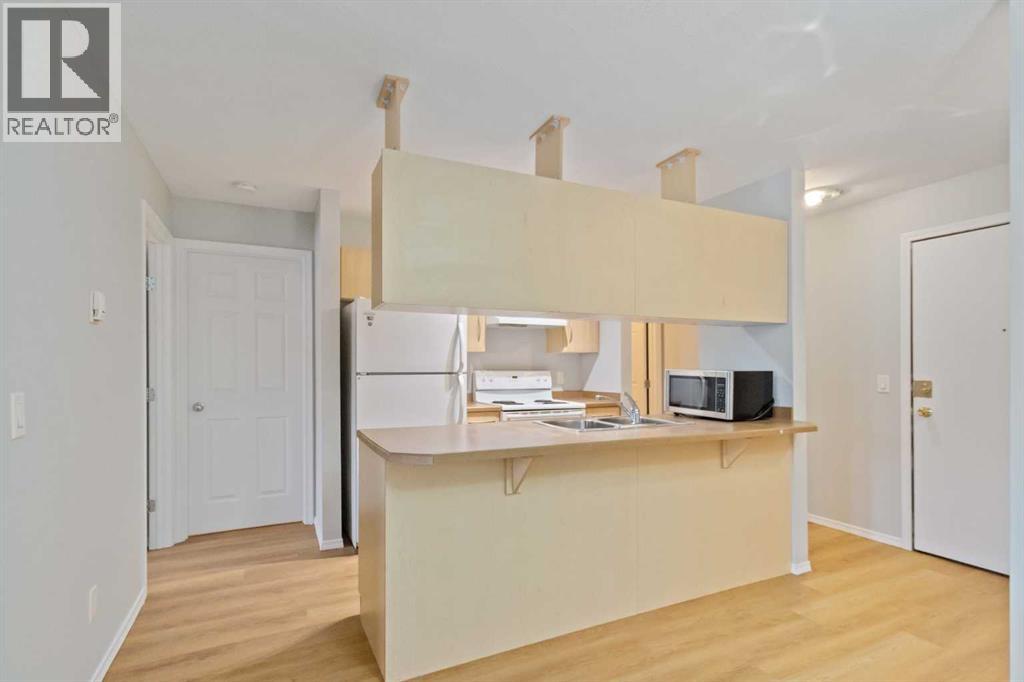 8219 Fraser Avenue, Fort McMurray