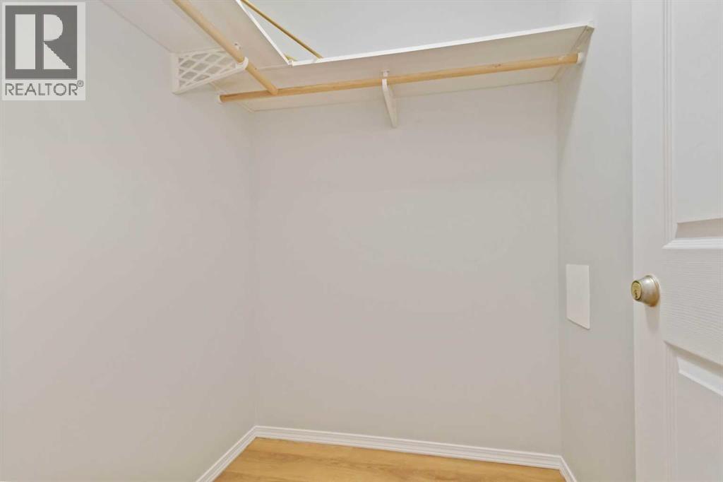 8219 Fraser Avenue, Fort McMurray