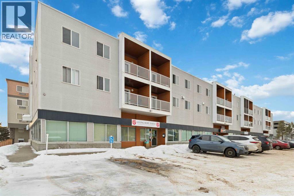 8219 Fraser Avenue, Fort McMurray