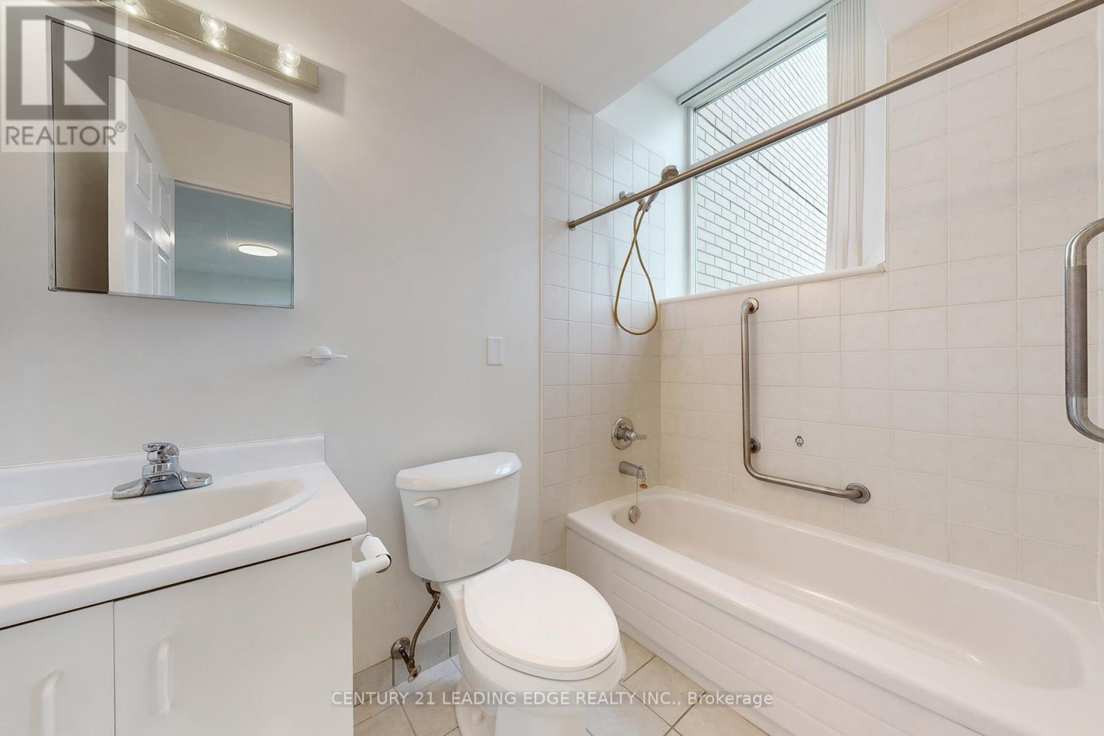 #1202 2800 WARDEN AVENUE - 12