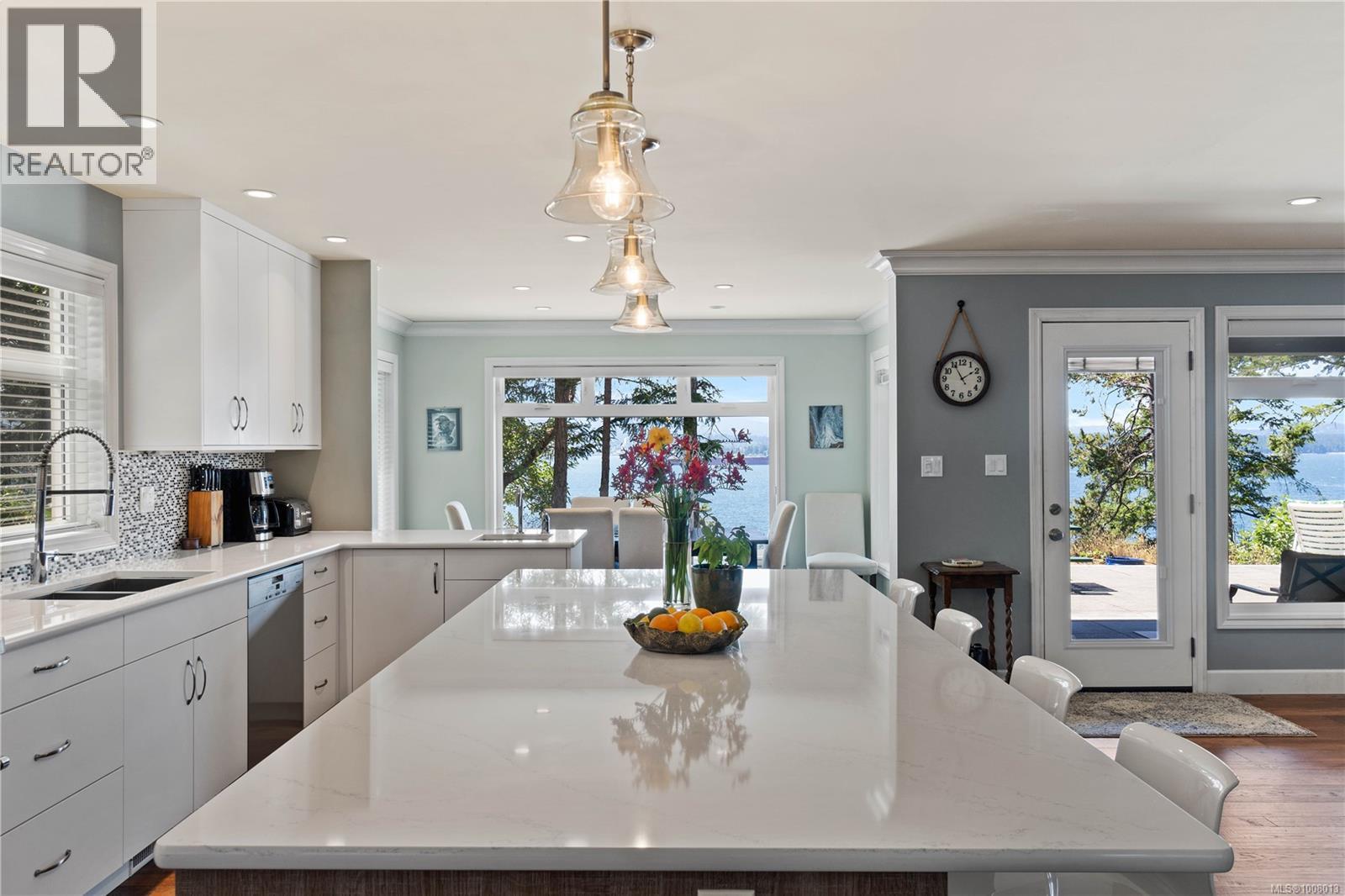  879 Canso Road, Gabriola Island