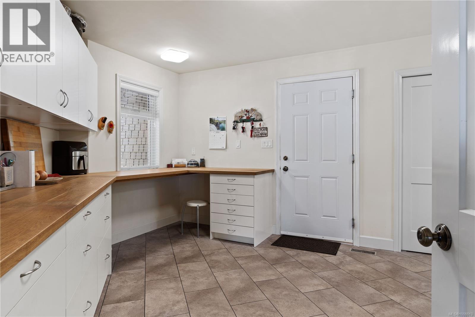  879 Canso Road, Gabriola Island