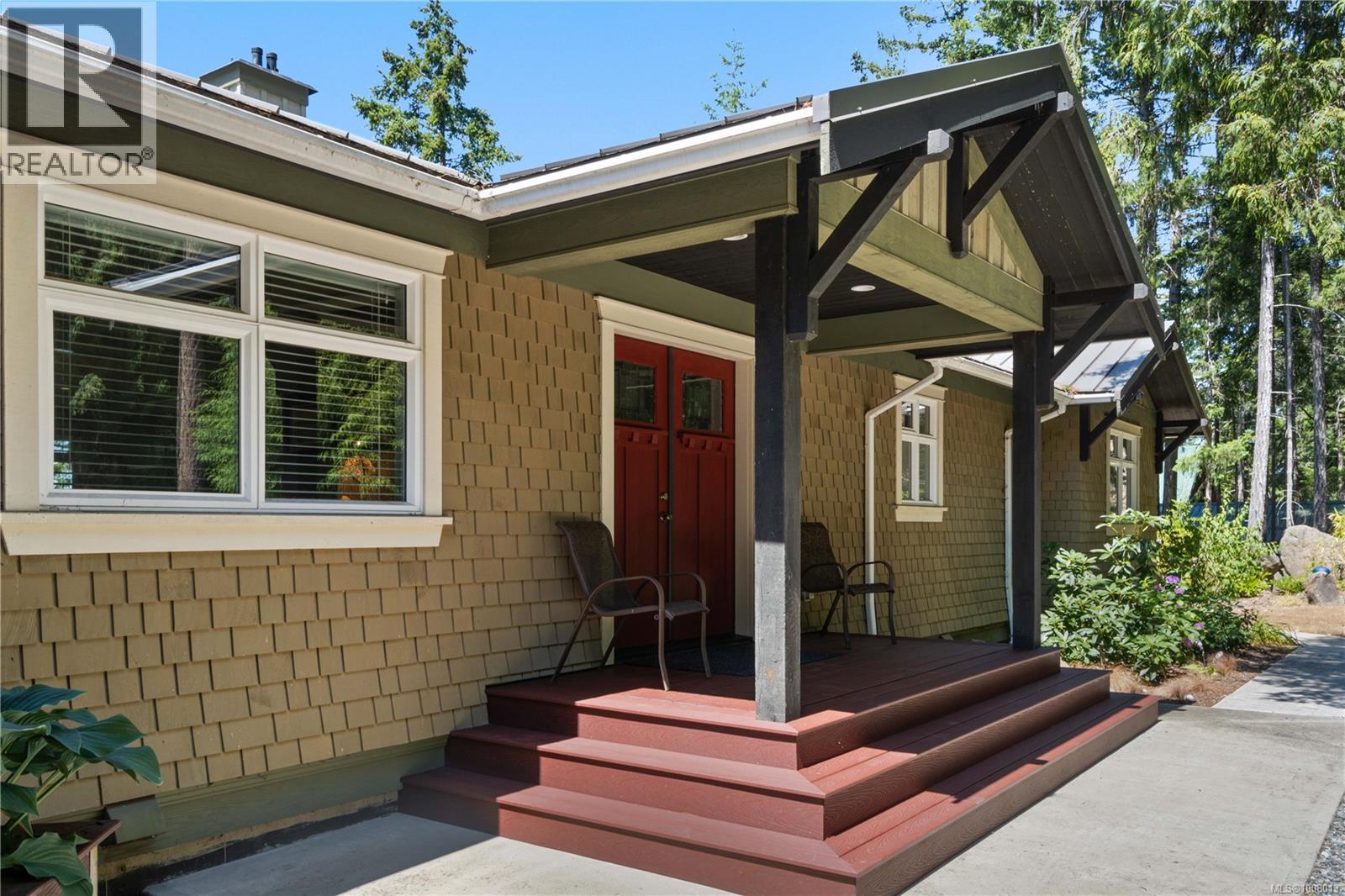  879 Canso Road, Gabriola Island