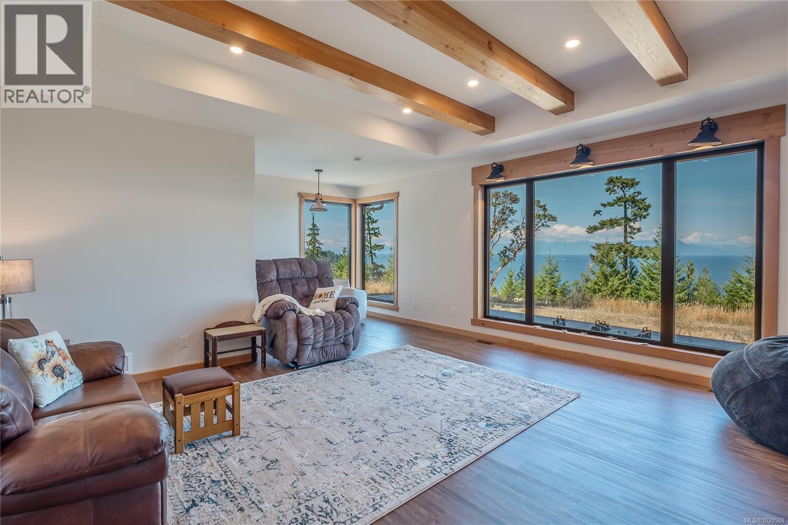  573 Horseshoe Road, Gabriola Island