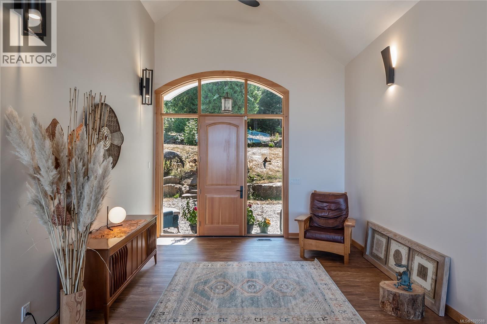  573 Horseshoe Road, Gabriola Island