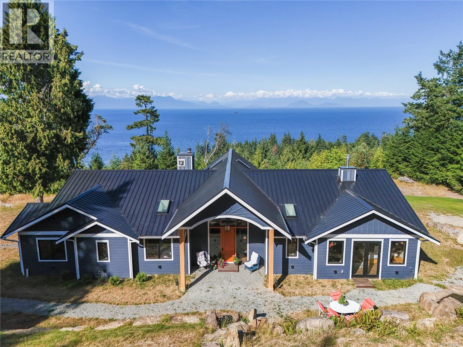  573 Horseshoe Road, Gabriola Island