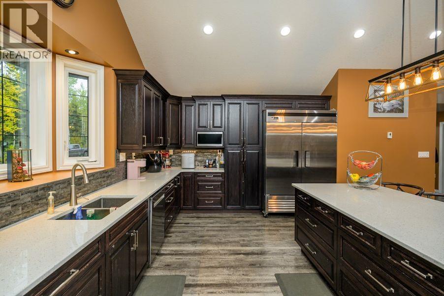 4438 HANET ROAD, Prince George