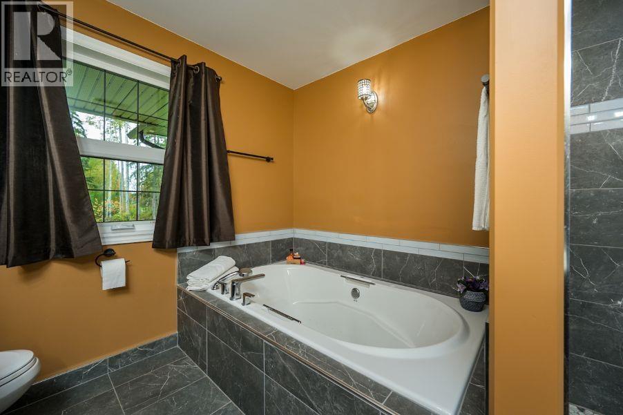 4438 HANET ROAD, Prince George