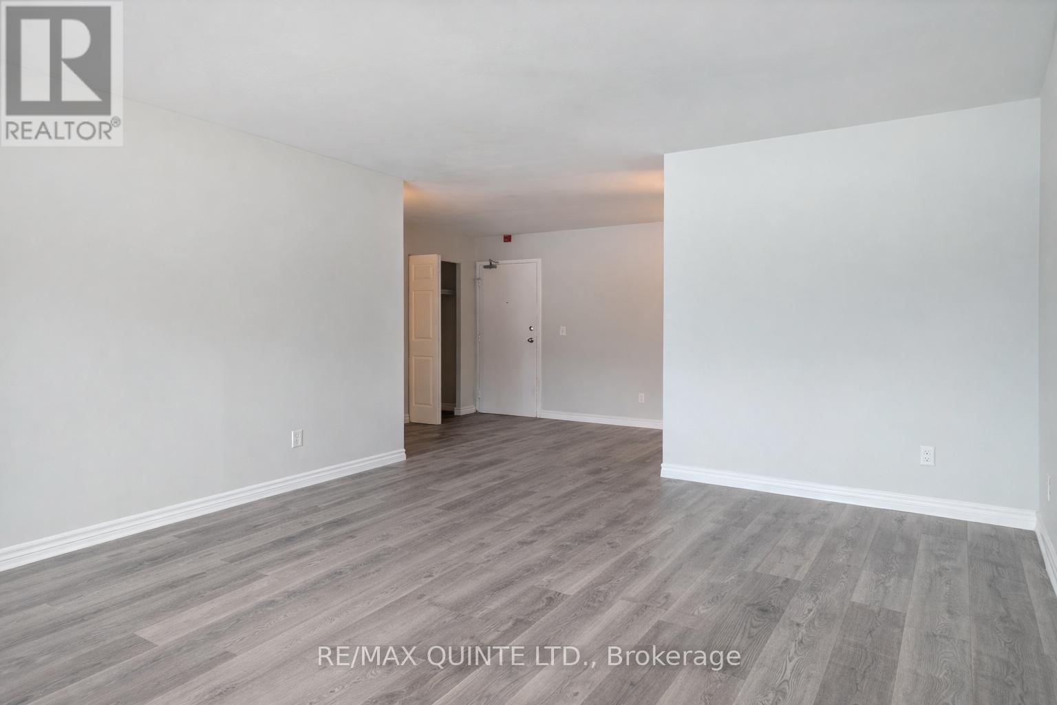 108 - 260 ACADEMY STREET - Photo 4 of 10, Loyalist (Bath), Ontario