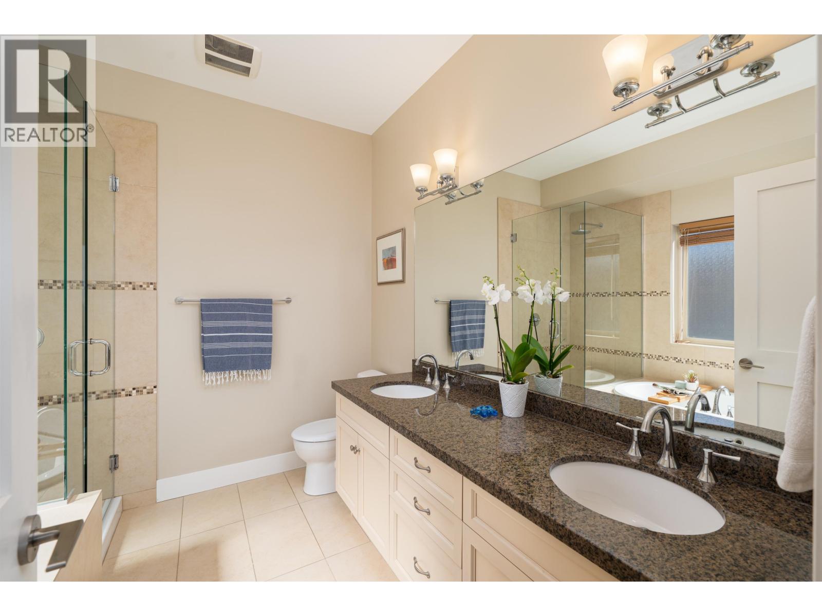 5951 COMPASS LANE, Sechelt