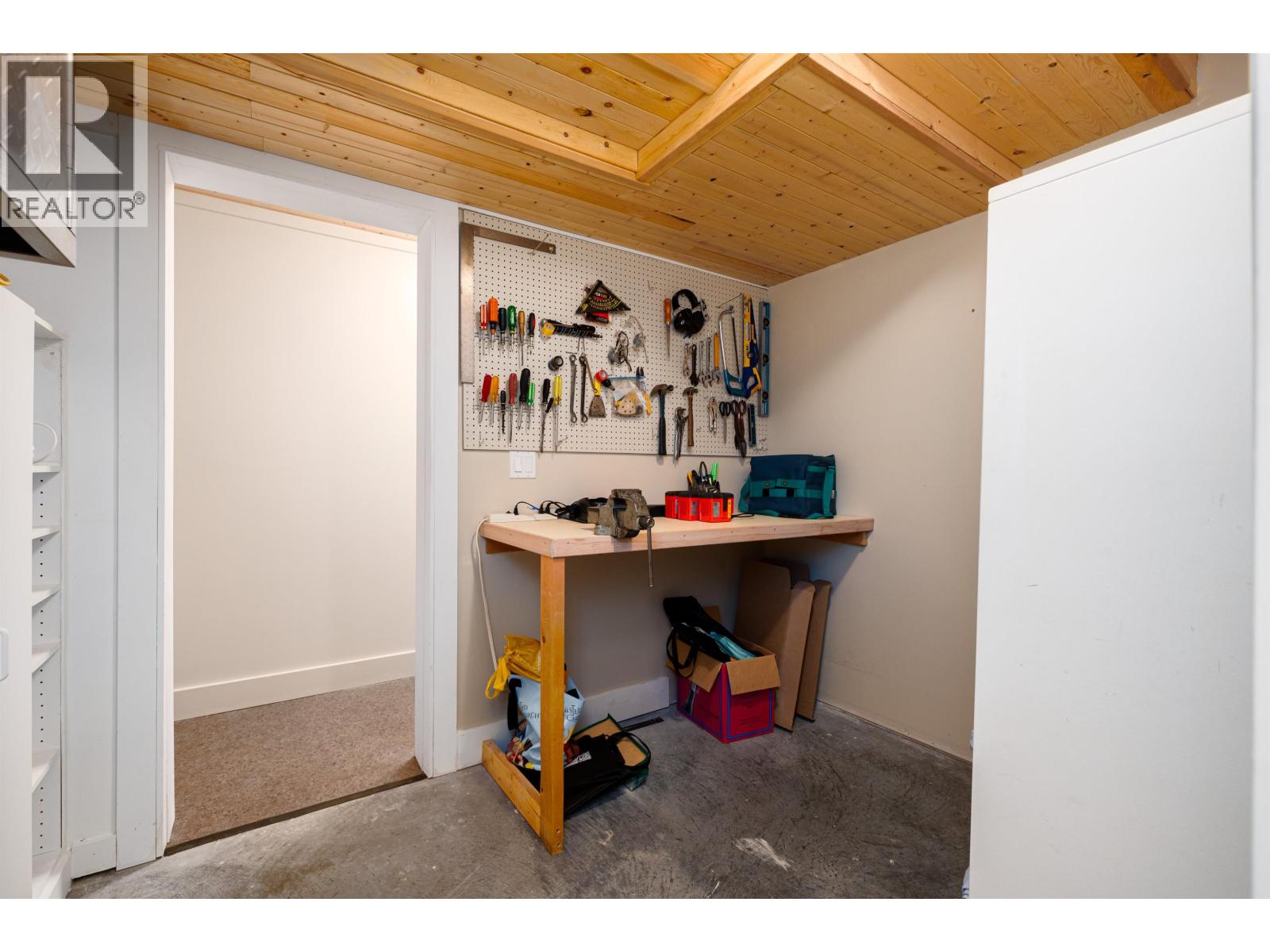 5951 COMPASS LANE, Sechelt