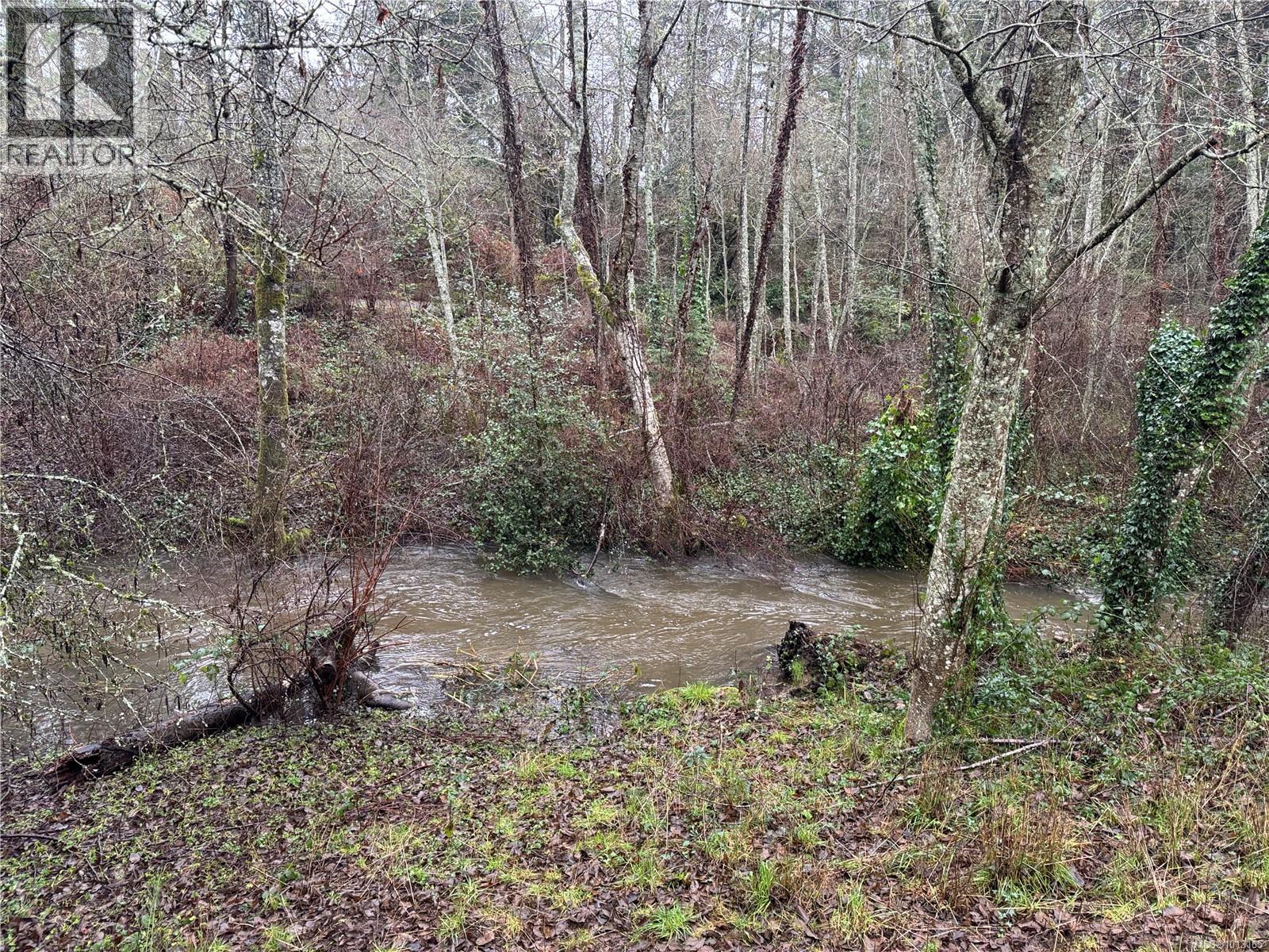  722 Miller Avenue, Saanich