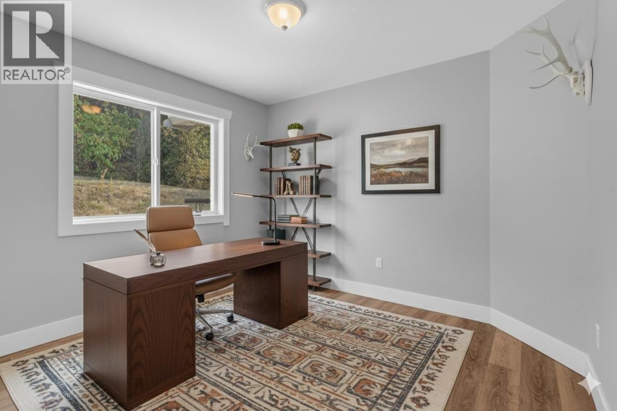  6011 Oyama Lake Road, Lake Country