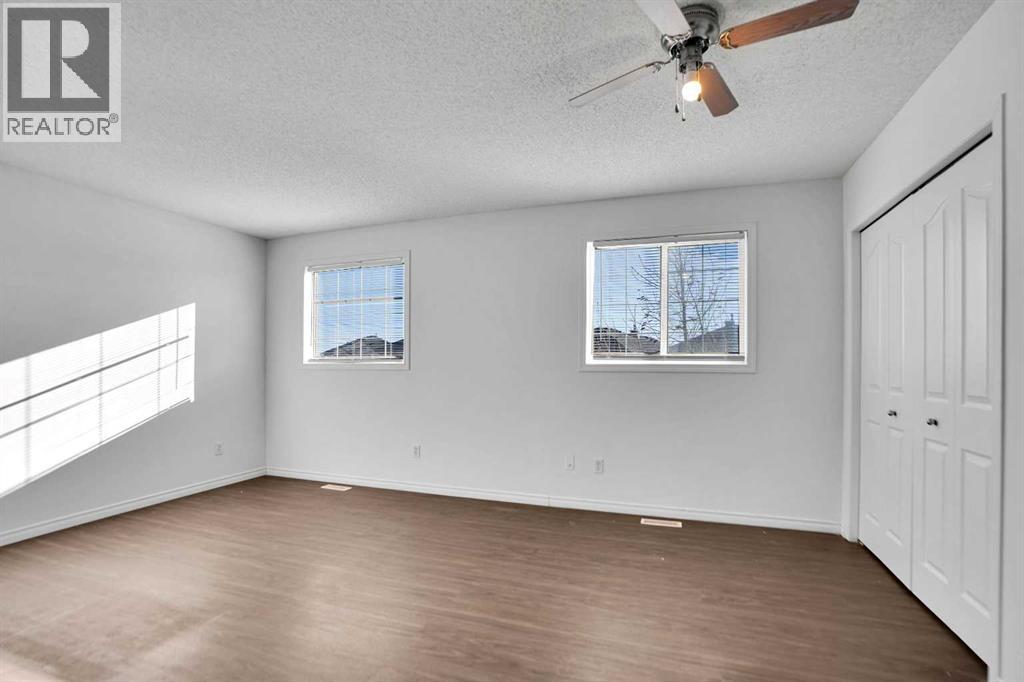 Single Family House for Sale in  Taracove Place NE Taradale Calgary 