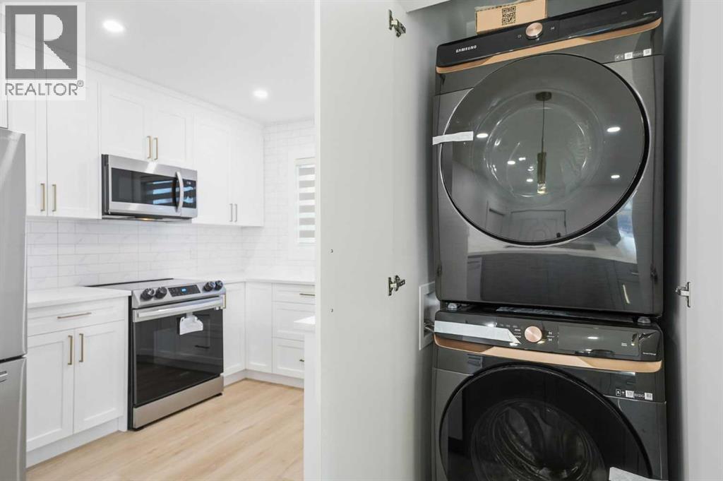 Single Family House Bungalow for Sale in  Huntbourne Hill NE Huntington Hills Calgary 