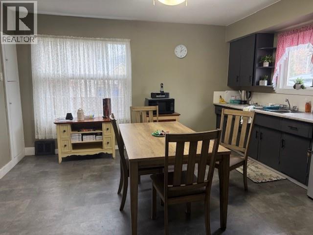 325 WILLOW STREET - 5