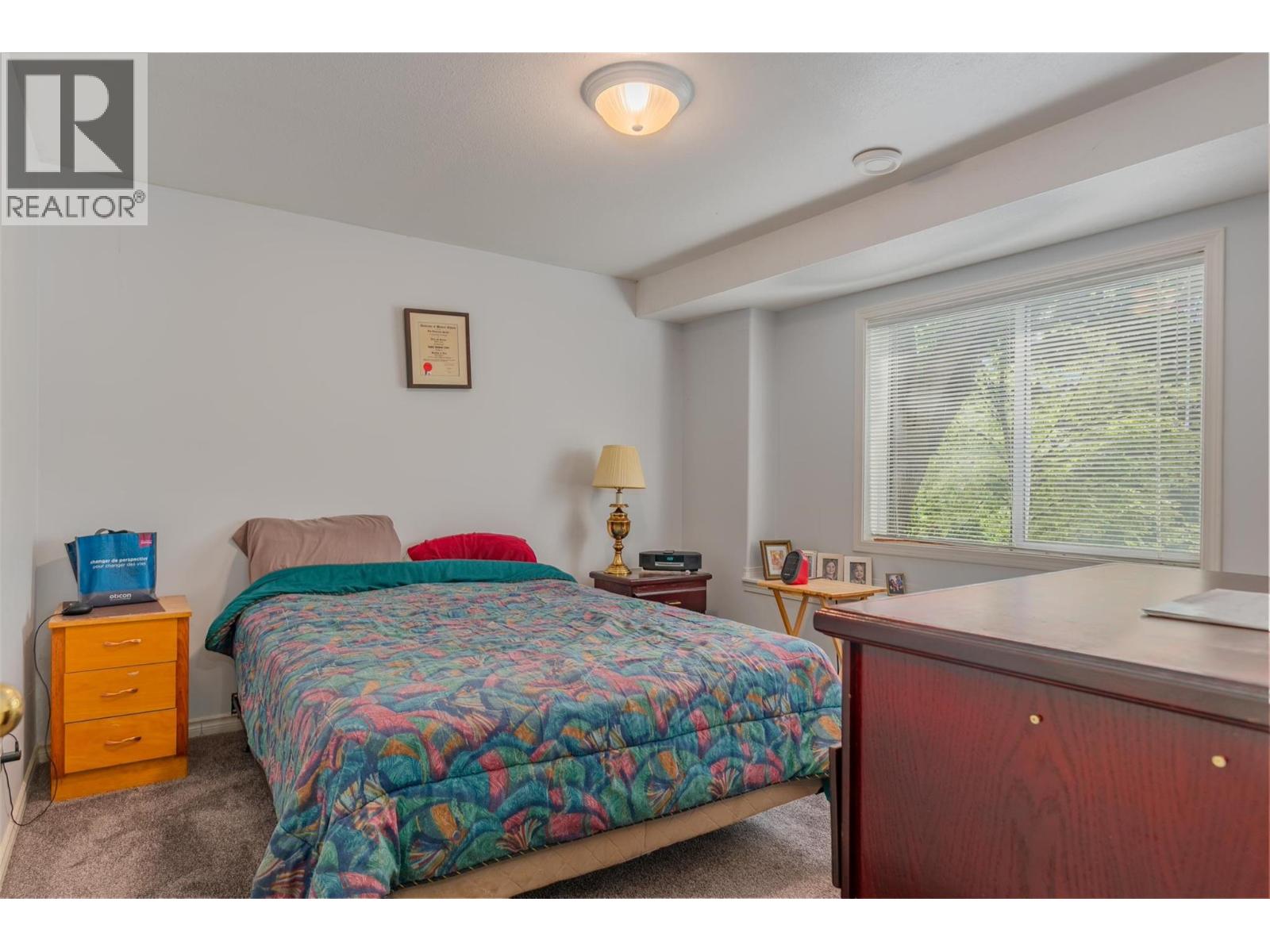 3209 5th Avenue, Castlegar