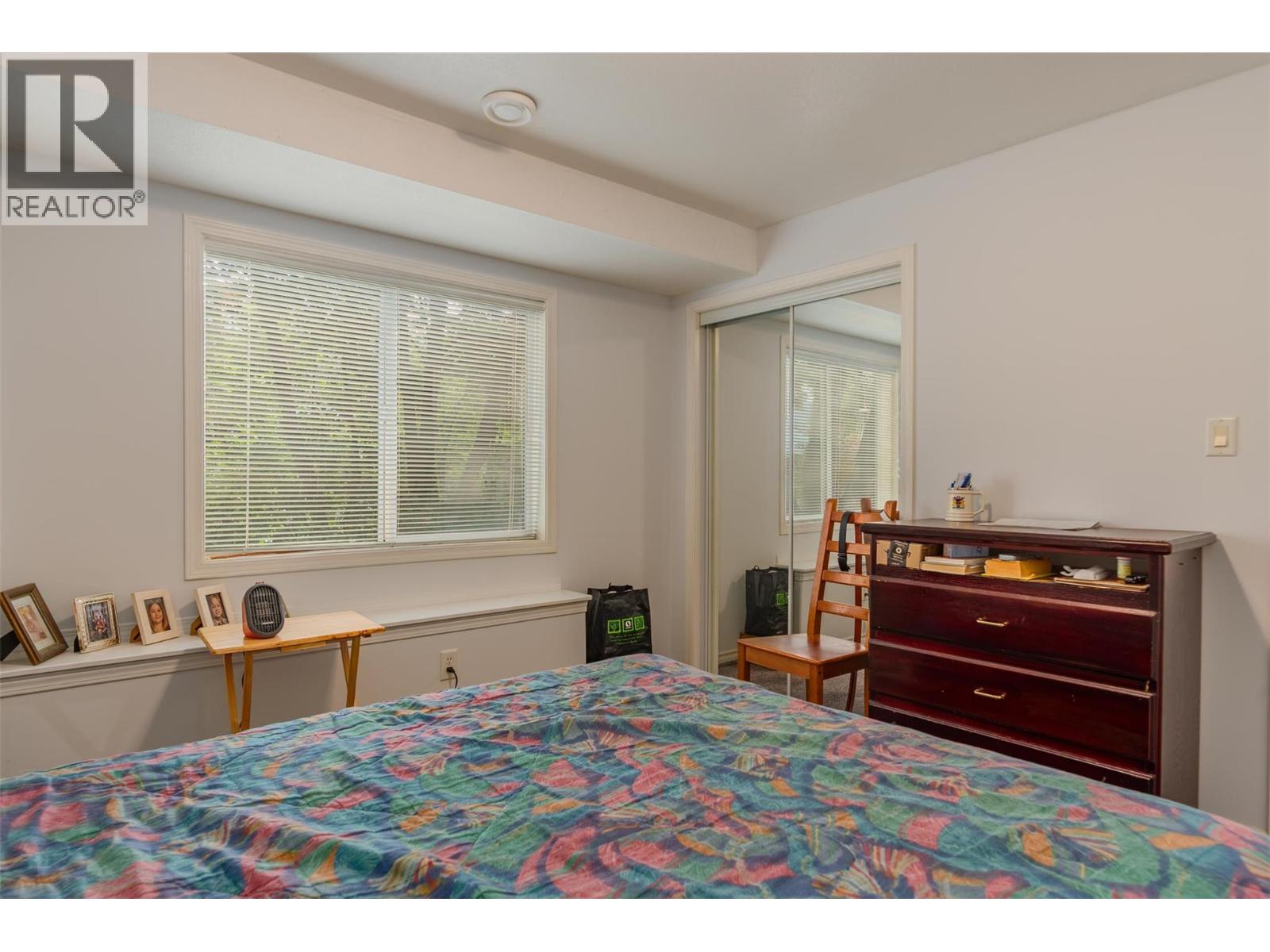 3209 5th Avenue, Castlegar