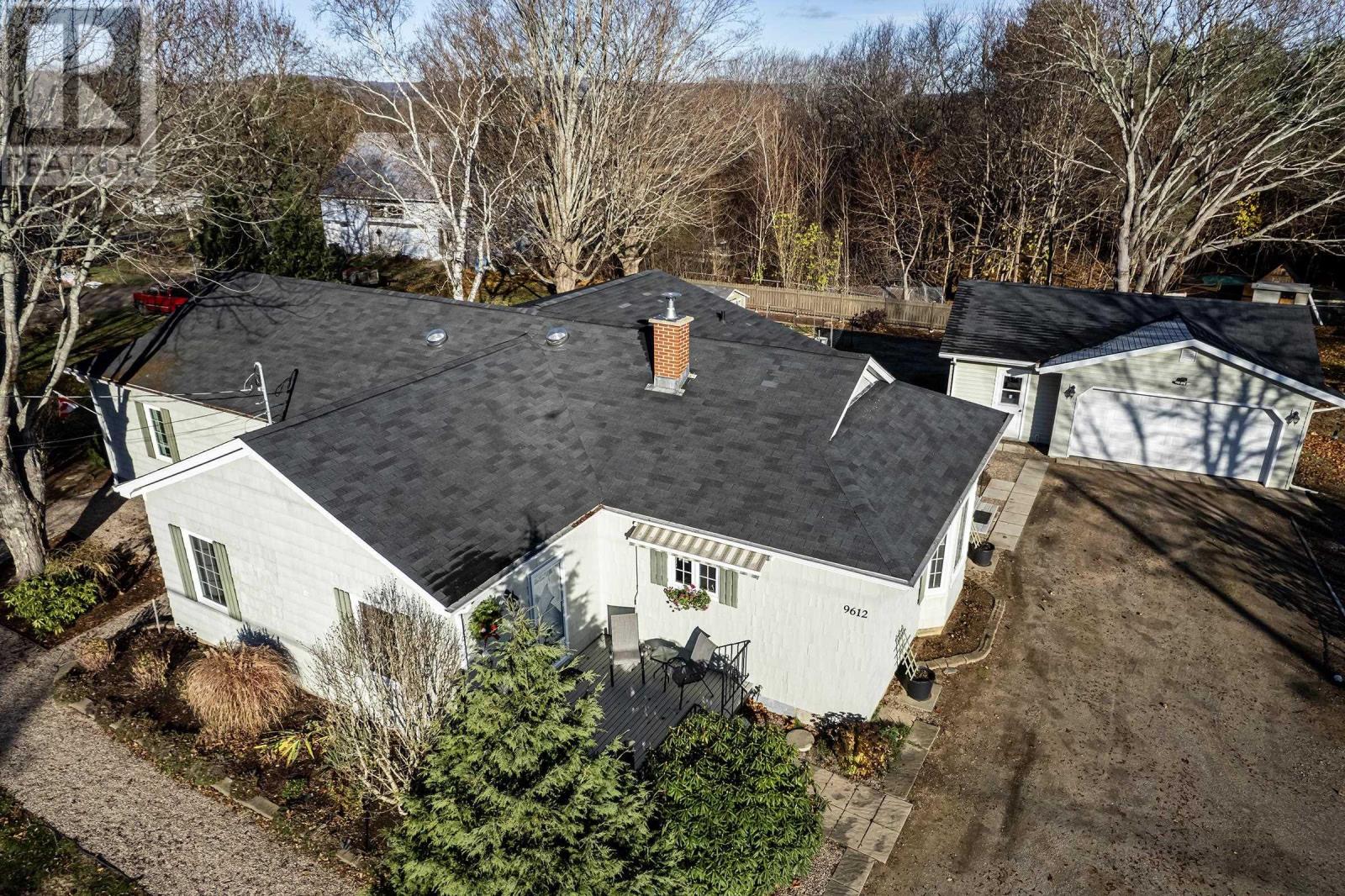 Property photo of 9612 Highway 10