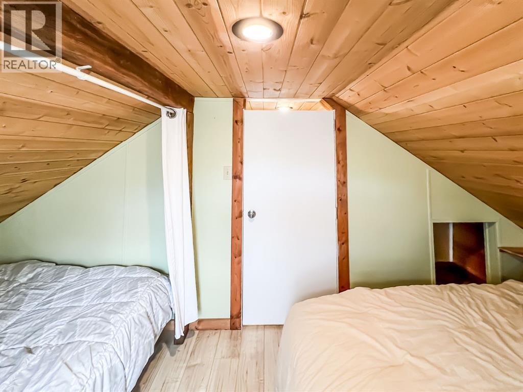 
          1 Fivestar
            <br/>
            <span>Rural Smoky River No. 130, M.D. of</span>
            , 
            <span>AB</span>
             <span>T0H1M0</span>
         - Photo 19