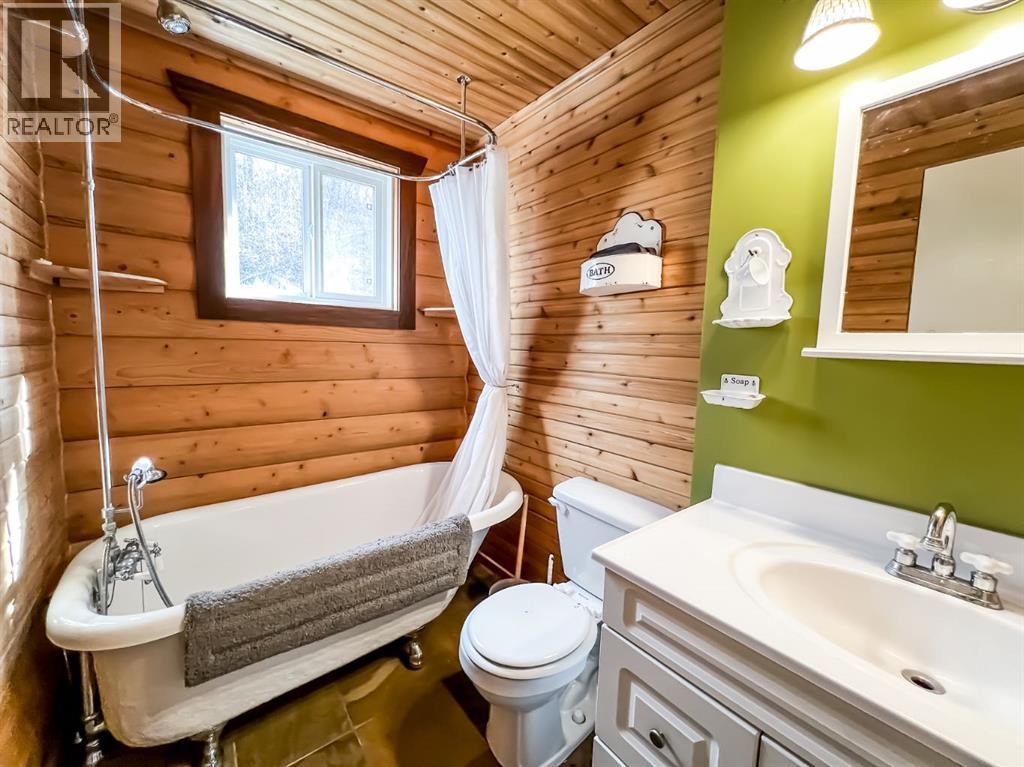 
          1 Fivestar
            <br/>
            <span>Rural Smoky River No. 130, M.D. of</span>
            , 
            <span>AB</span>
             <span>T0H1M0</span>
         - Photo 13