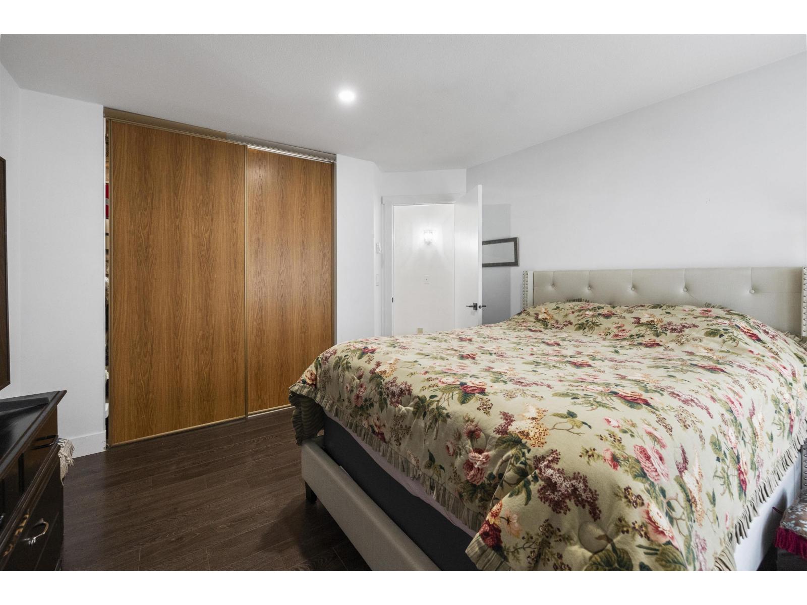 213 7156 121 STREET, Surrey