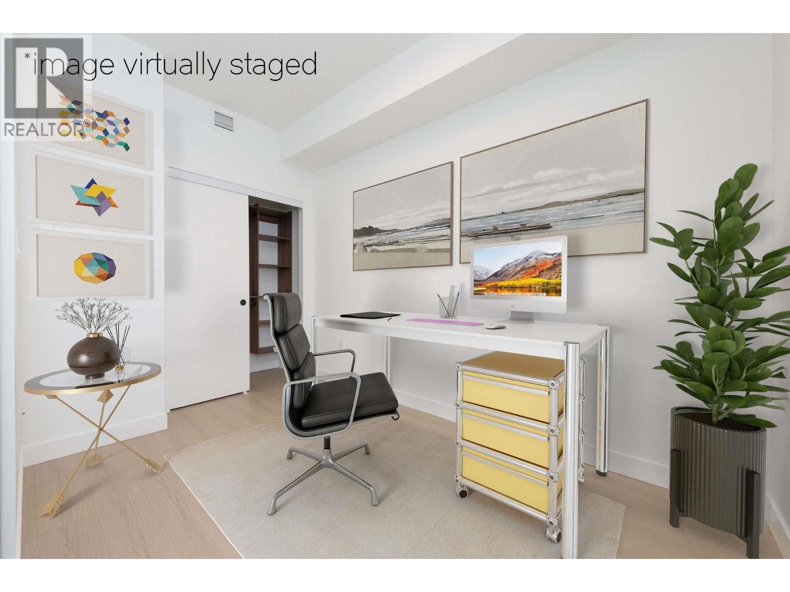 310 422 E 3RD STREET, North Vancouver