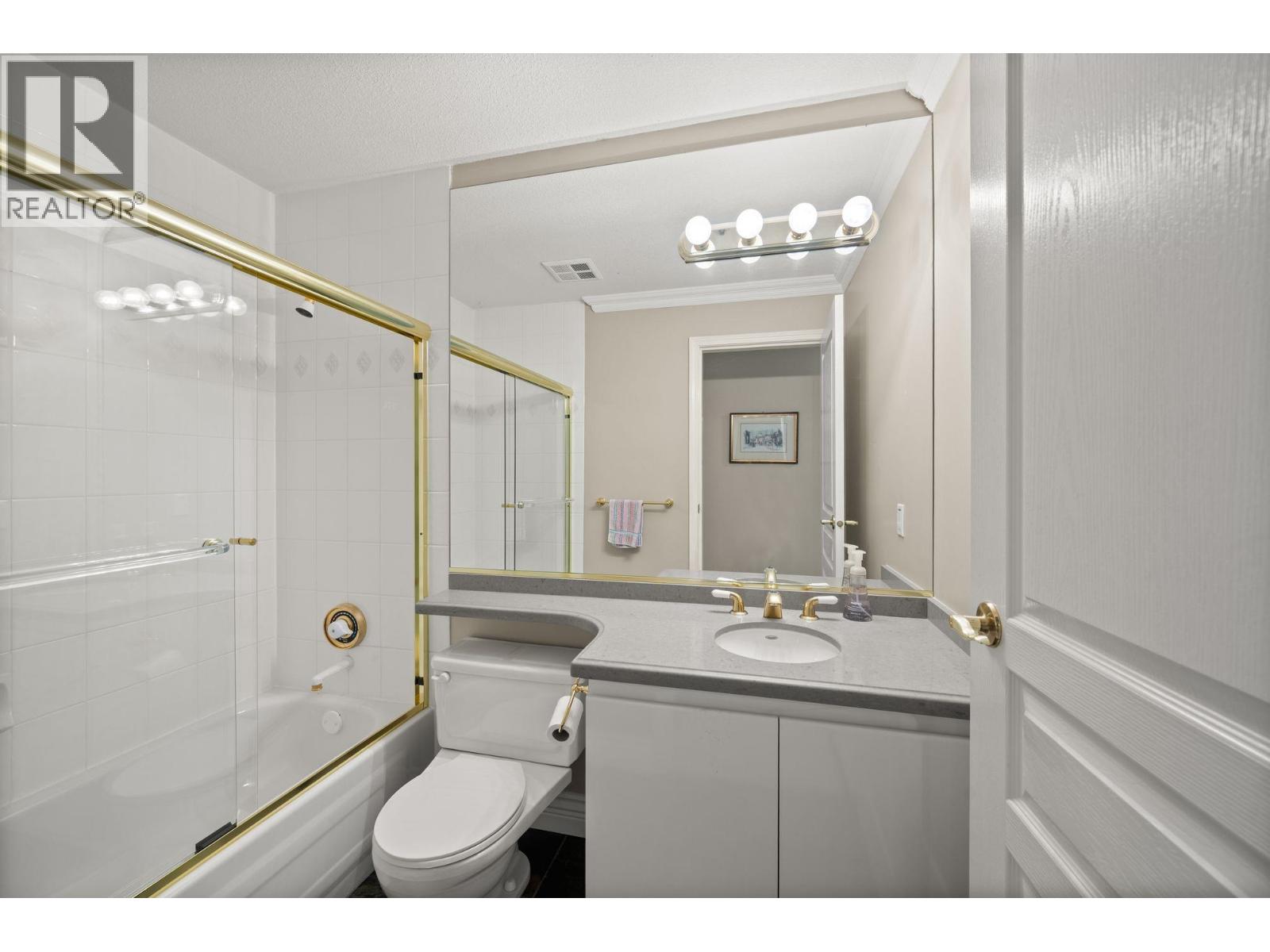 #401S-1100 56 Street, Delta