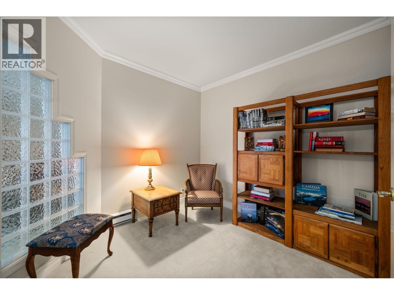 #401S-1100 56 Street, Delta