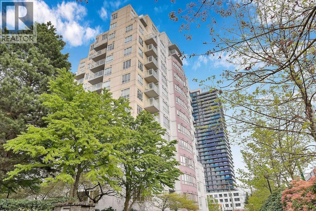 304 3455 ASCOT Place - main photo