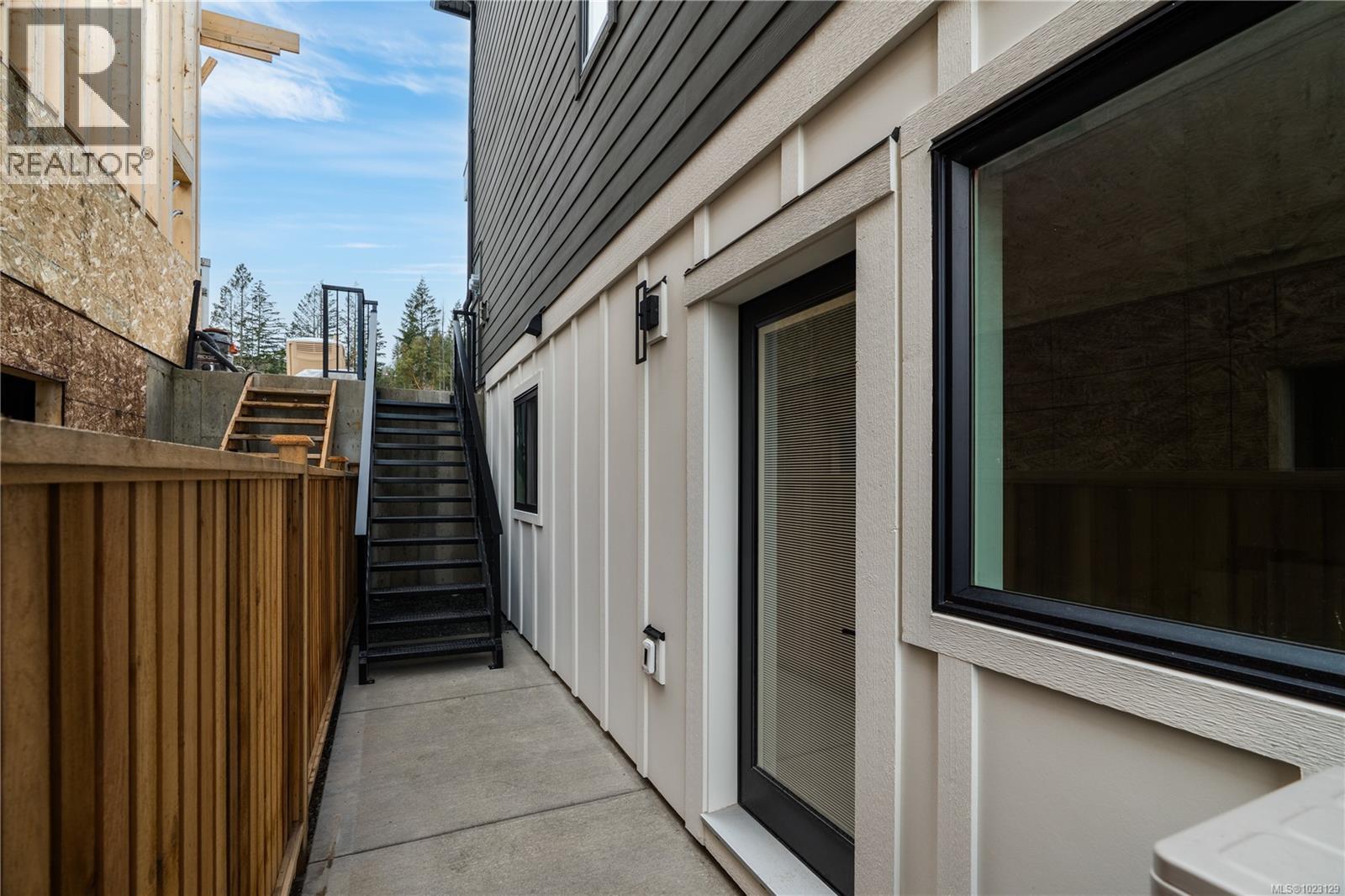  1548 Marble Place, Langford