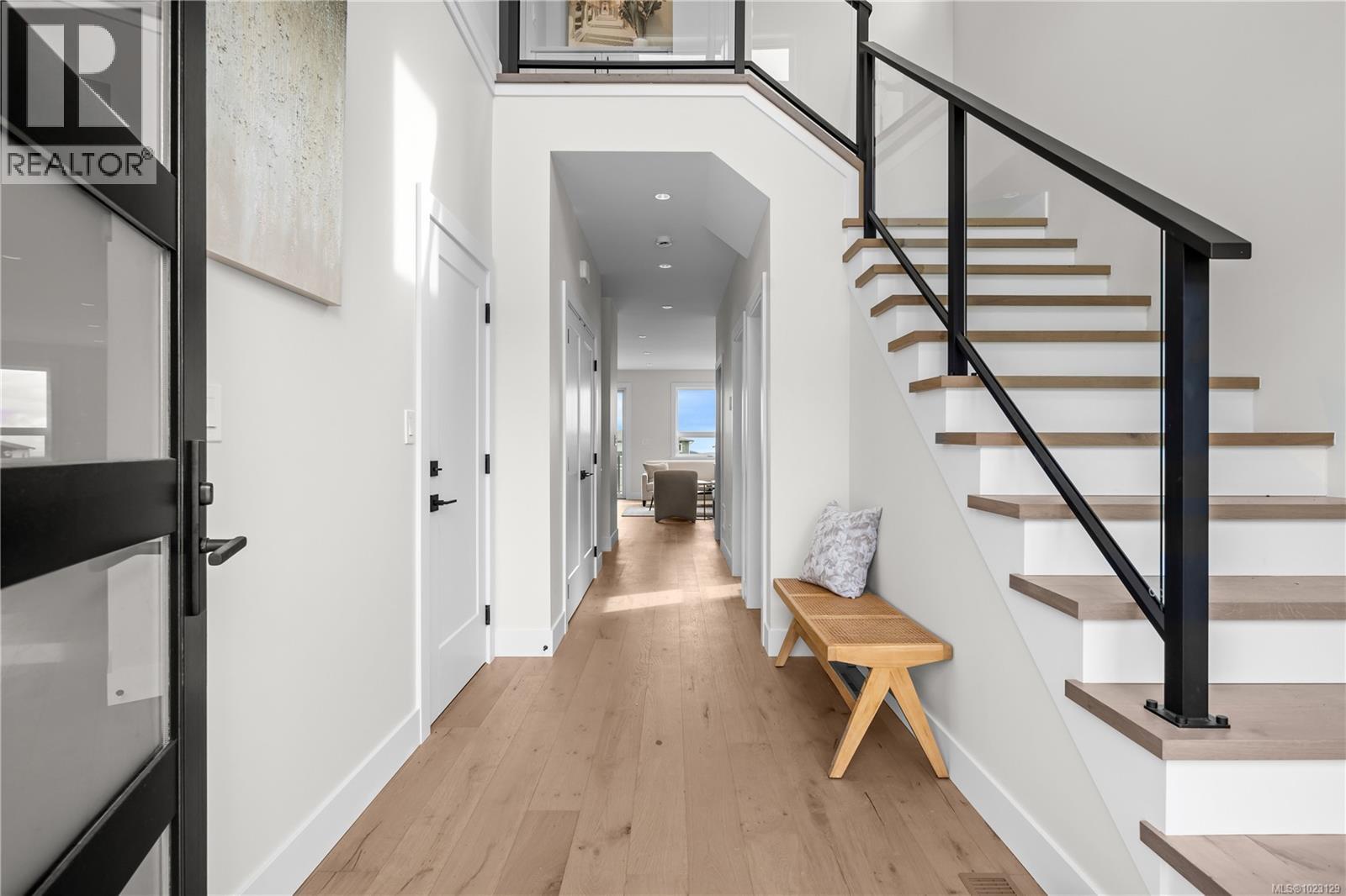  1548 Marble Place, Langford