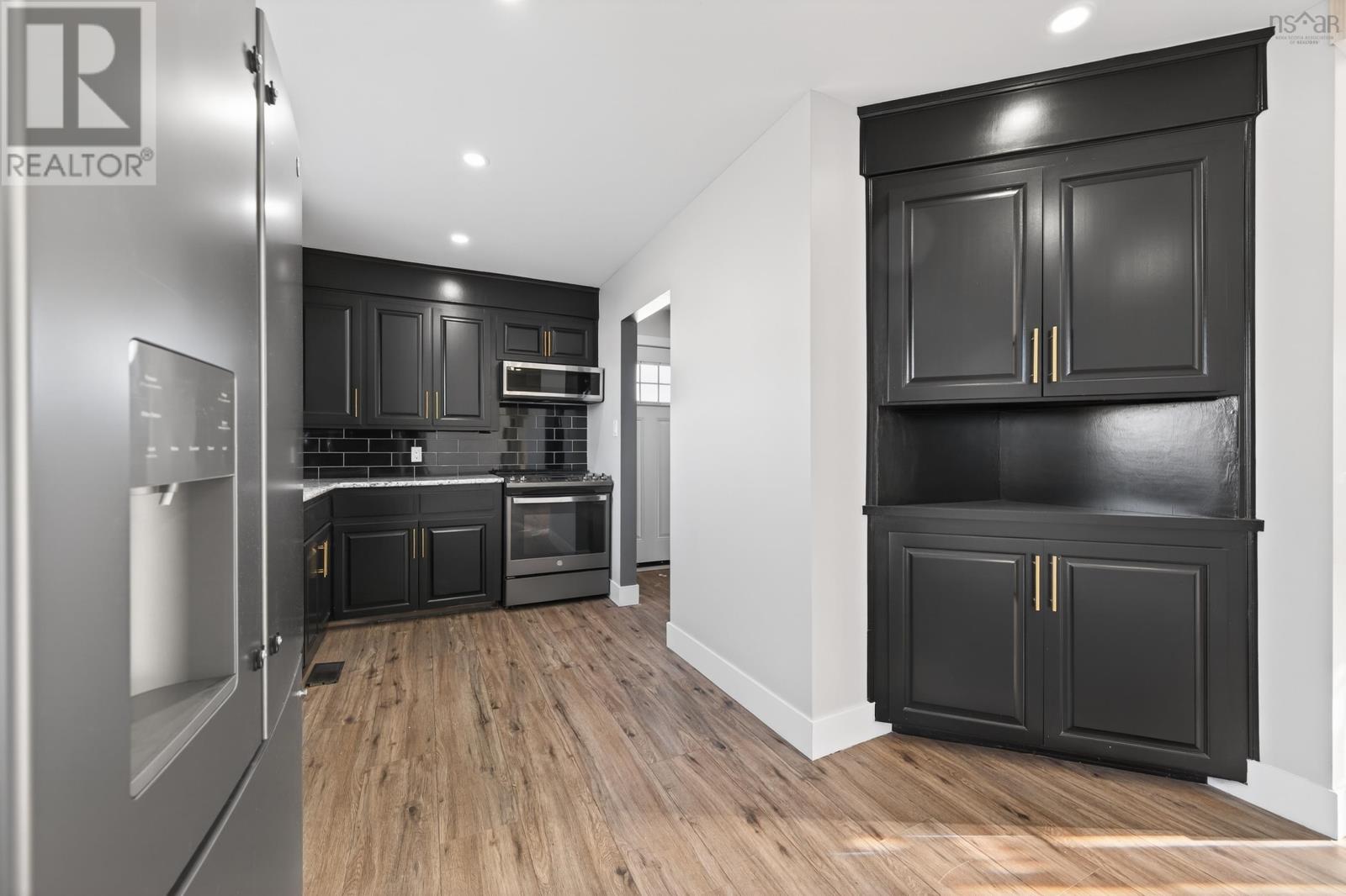 Property 13 of 46 of 56 Stanfield Street      Sydney