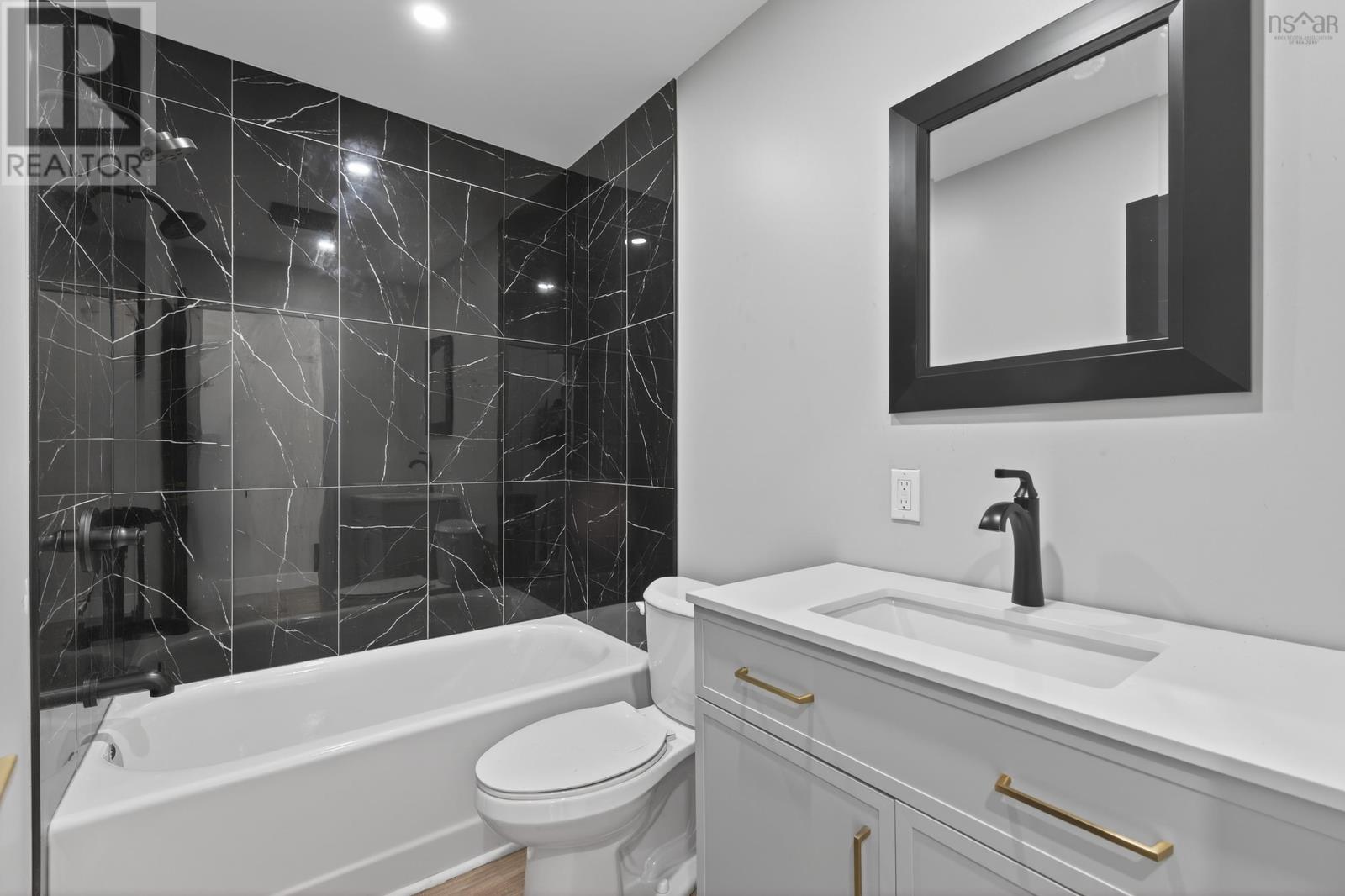 Property 16 of 46 of 56 Stanfield Street      Sydney