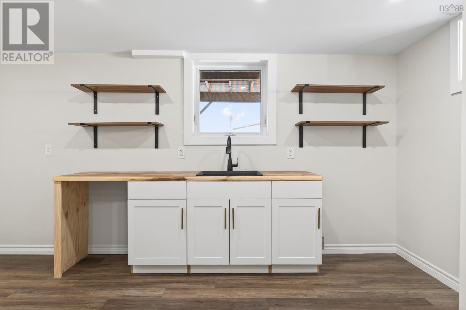 Property 29 of 46 of 56 Stanfield Street      Sydney