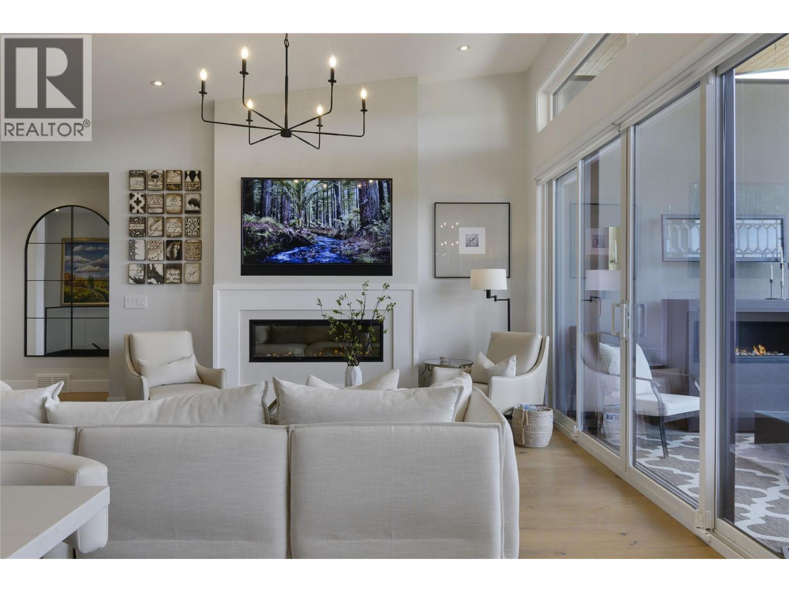  9776 Centrestone Crescent, Lake Country