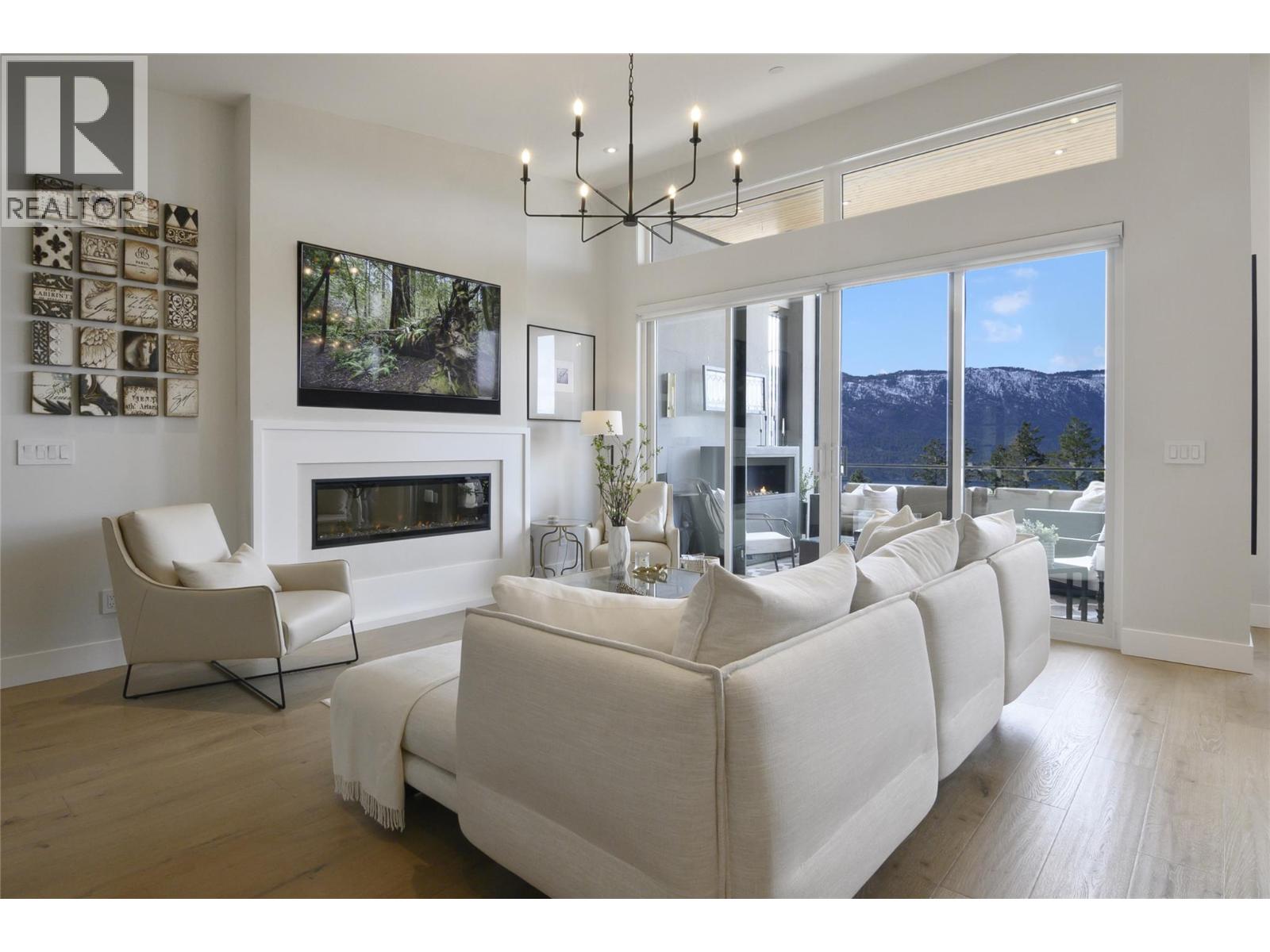  9776 Centrestone Crescent, Lake Country