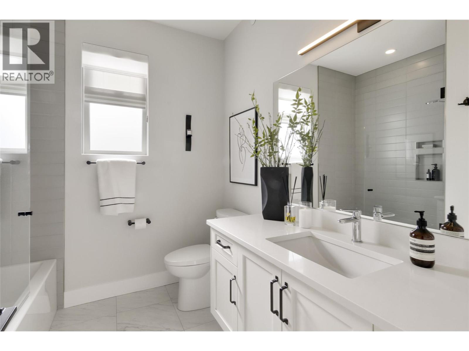  9776 Centrestone Crescent, Lake Country