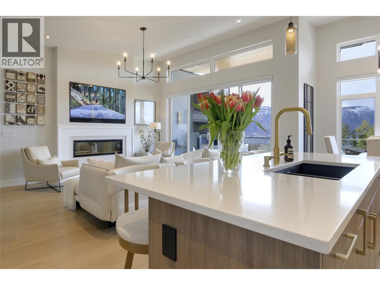  9776 Centrestone Crescent, Lake Country