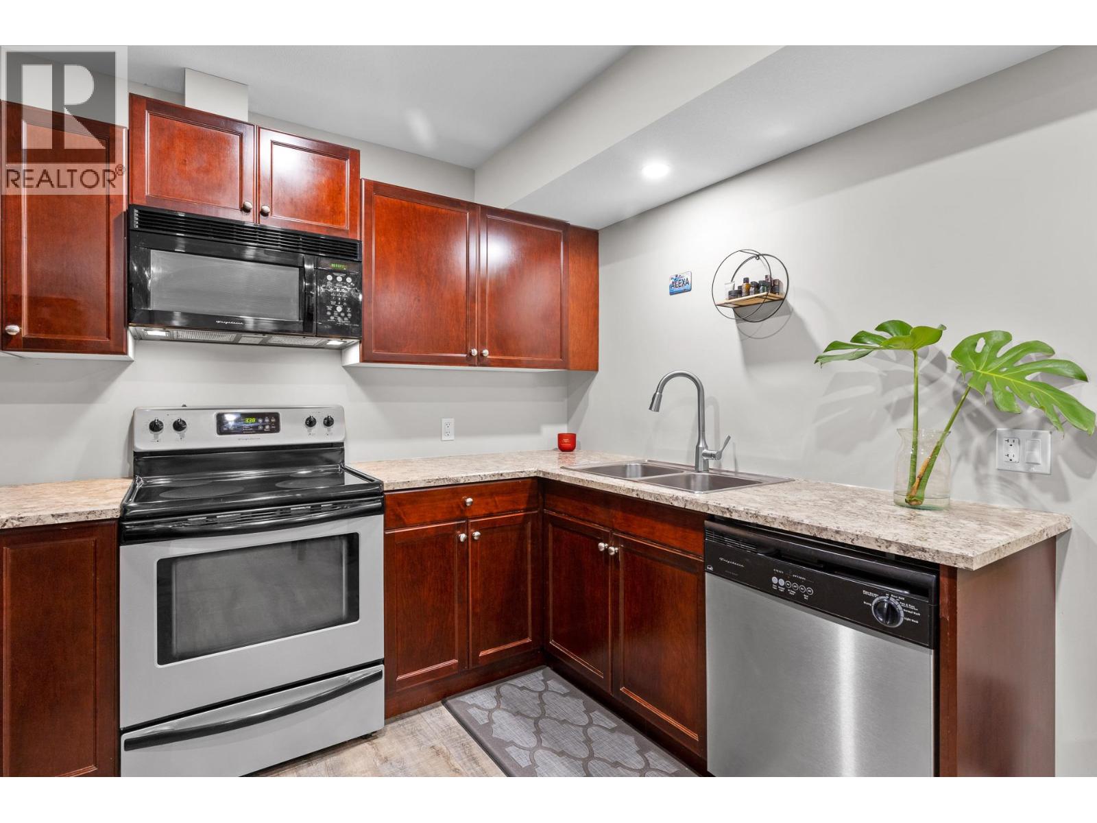  13265 Apex Drive, Lake Country