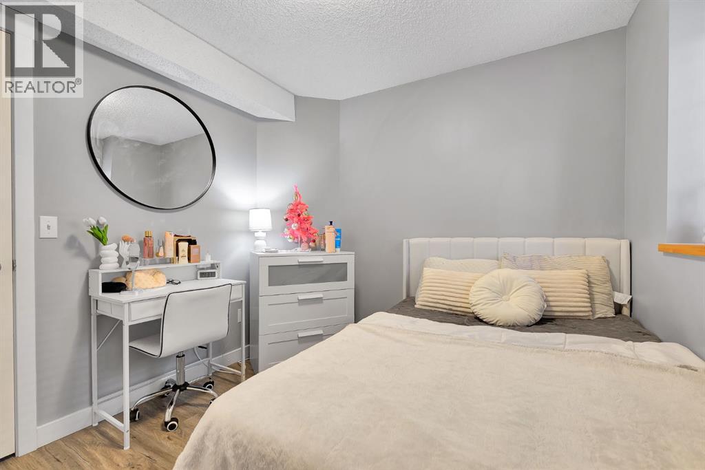 Single Family House Bungalow for Sale in   Everridge Square SW Evergreen Calgary 