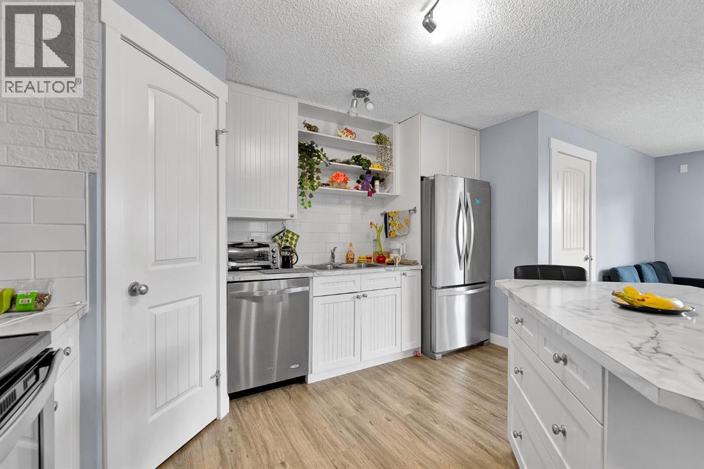 Single Family House Bungalow for Sale in   Everridge Square SW Evergreen Calgary 