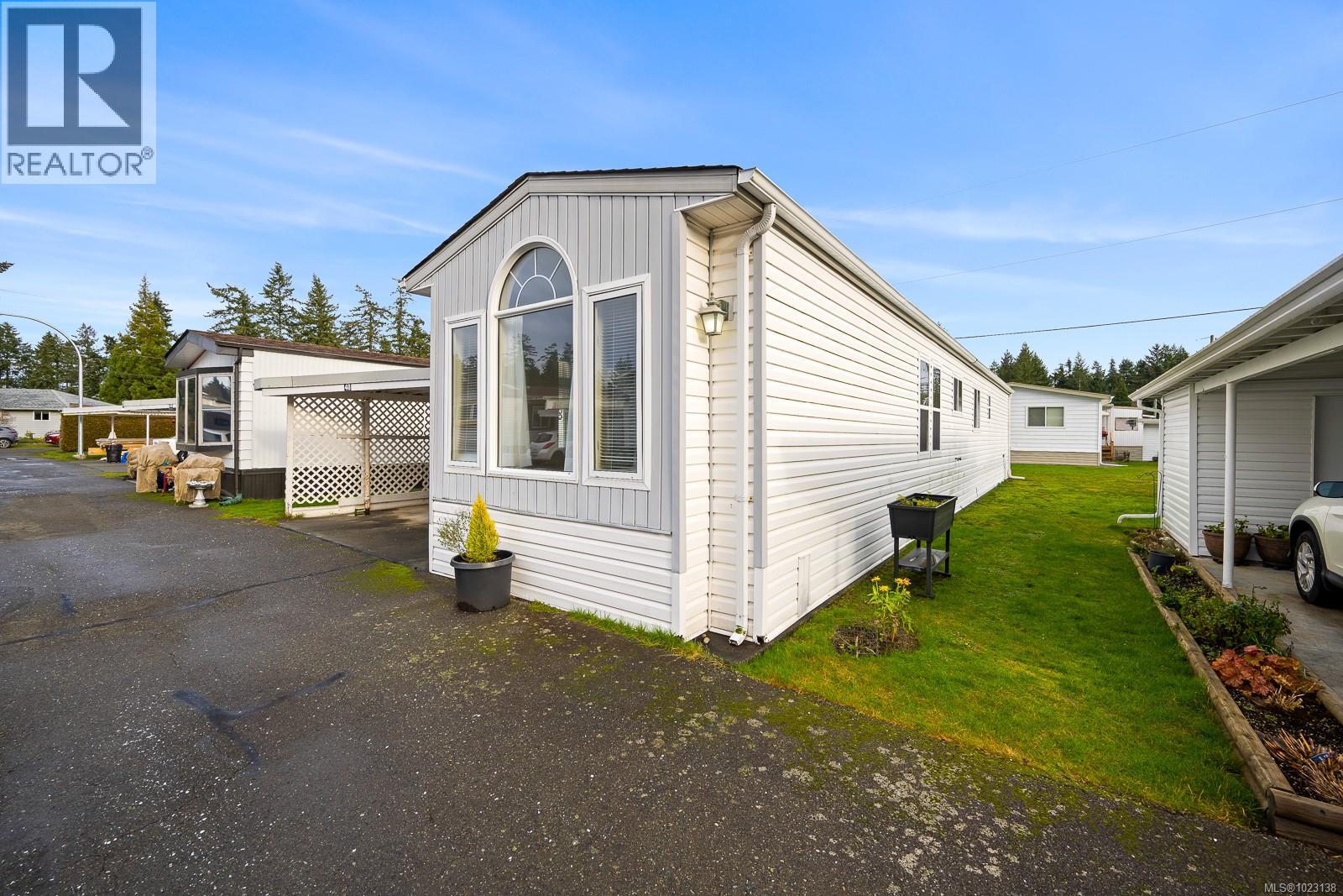 48 1240 Wilkinson Rd, Comox