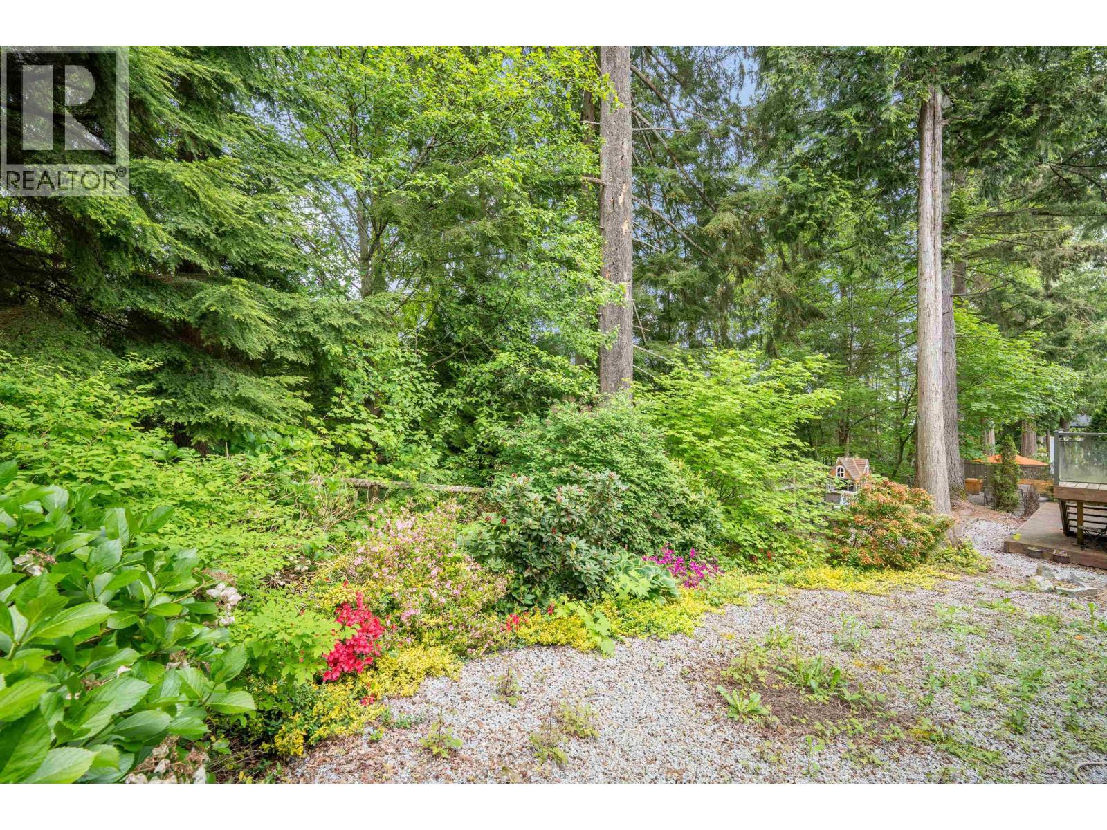 3305 CHARTWELL GRN, Coquitlam