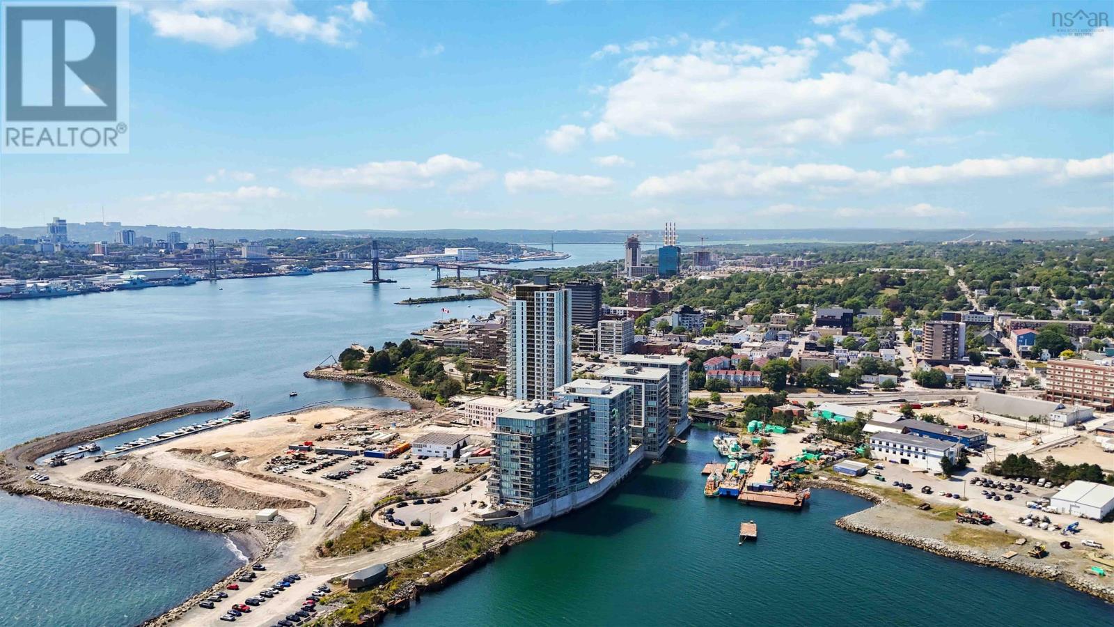 Property 27 of 38 of 701 67 Kings Wharf Place