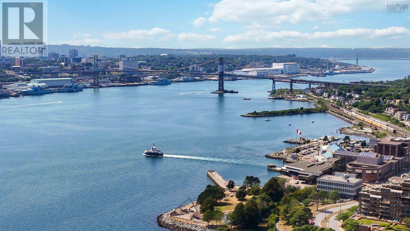 Property 33 of 38 of 701 67 Kings Wharf Place