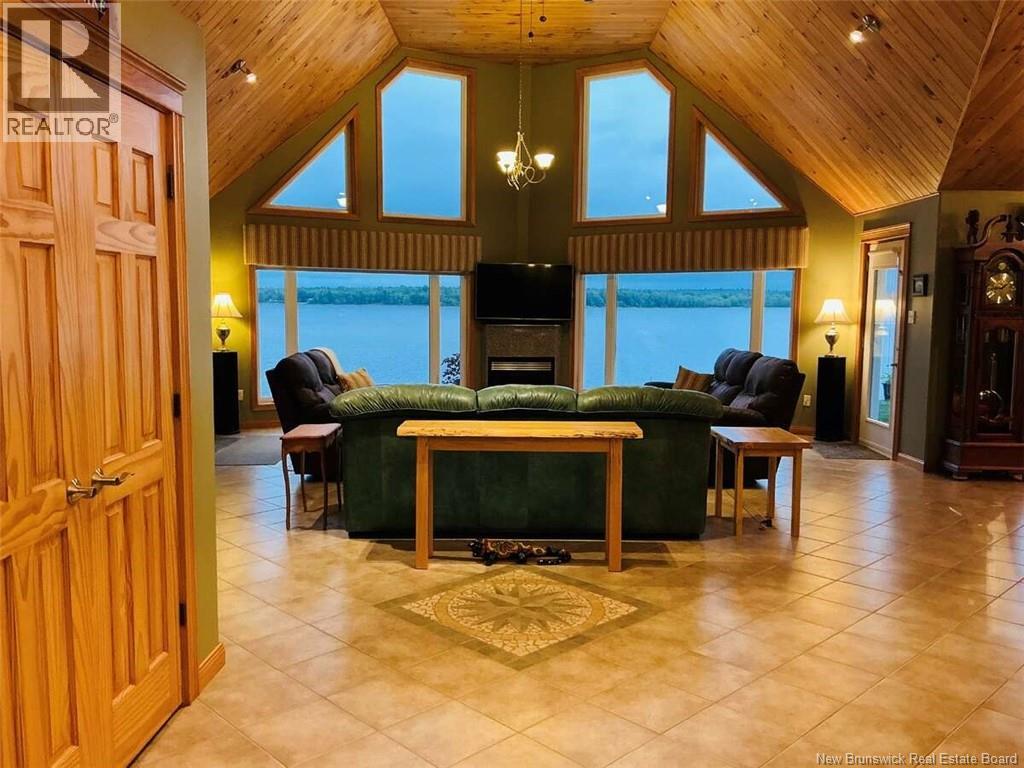 120 Hayesey Lane - 4
