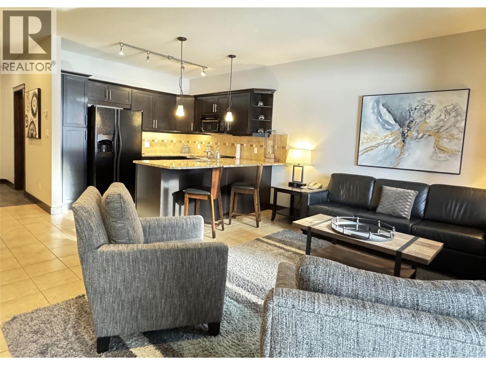 800 BIGHORN Boulevard Unit# 812F, Radium Hot Springs